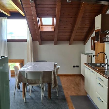 Appartamento Modenese 8 Peschiera del Garda Luaran gambar