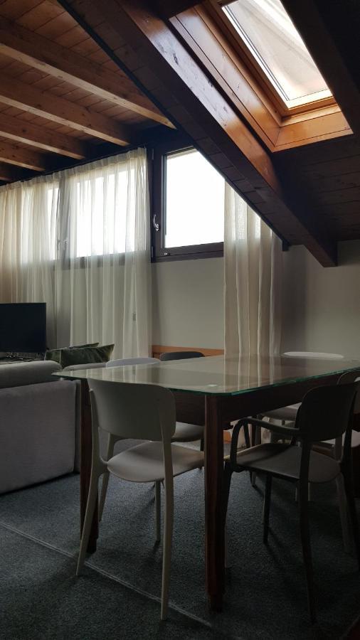 Appartamento Modenese 8 Peschiera del Garda Luaran gambar
