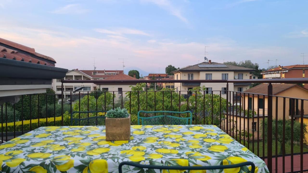 Appartamento Modenese 8 Peschiera del Garda Luaran gambar