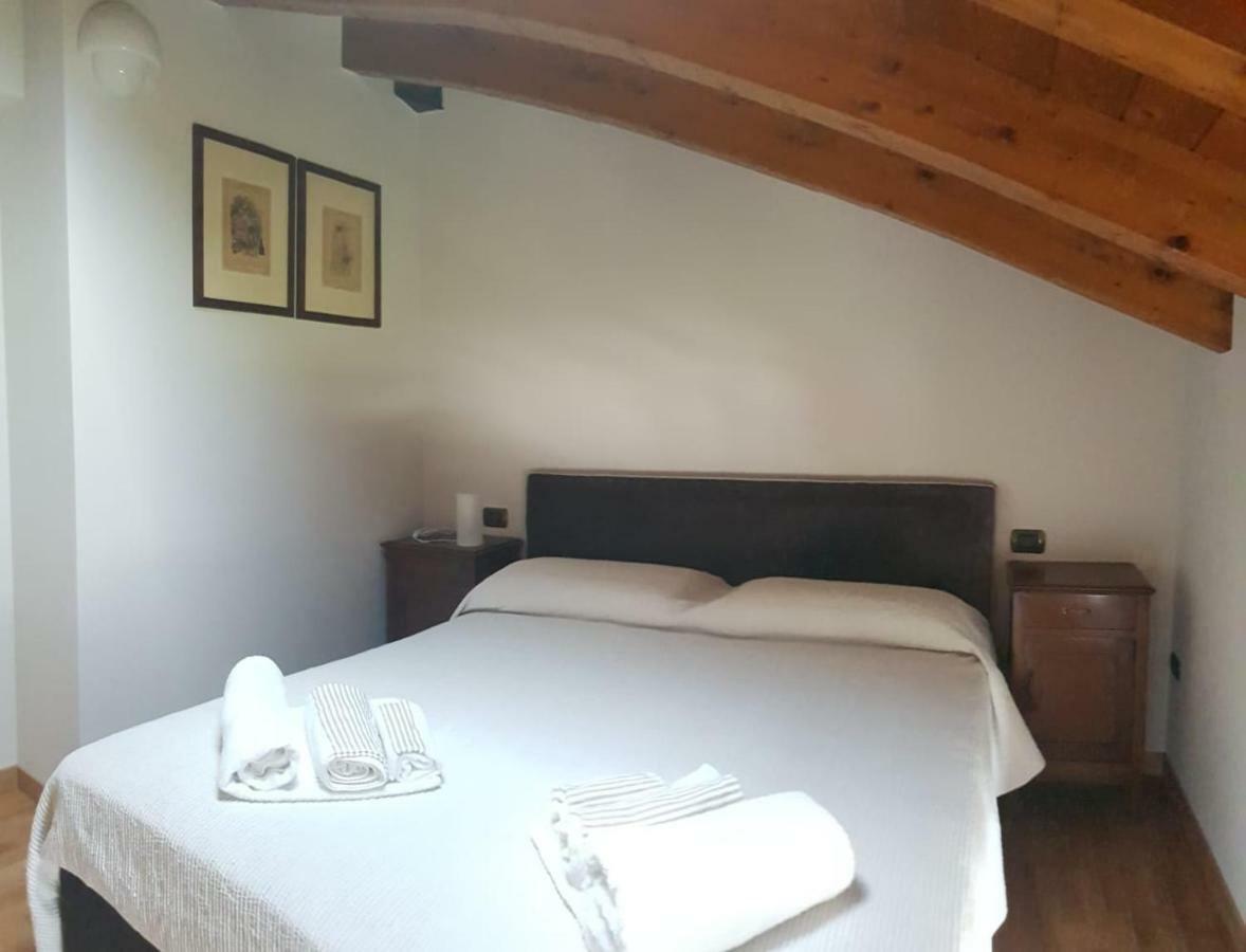 Appartamento Modenese 8 Peschiera del Garda Luaran gambar